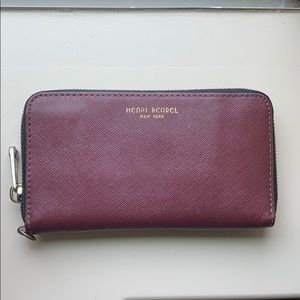 Henri Bendel Wallet